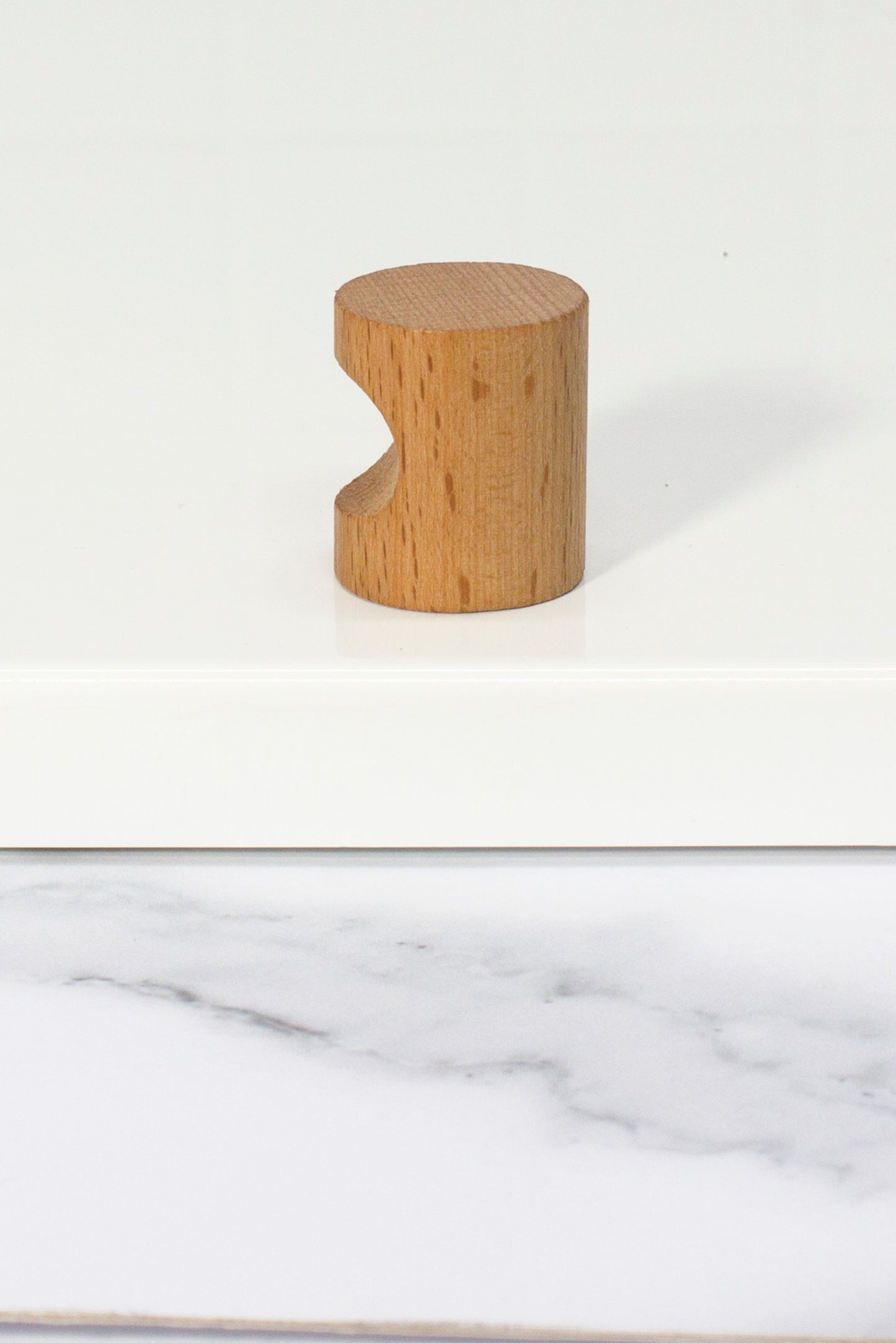 Notched Ahşap Düğme Kulp Modern Çekmece Dolap Kulpu Tek Delikli Iskandinav Tasarım